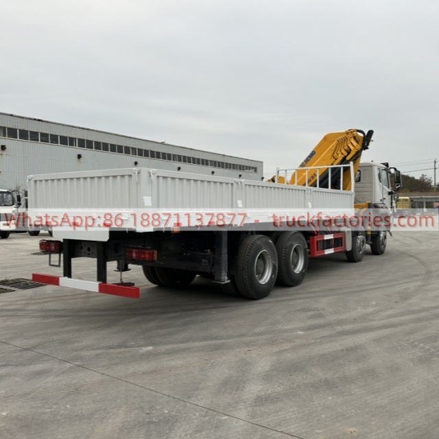 8×4折臂吊马槽货箱\重汽豪沃白黄+无标+N系列380马力随车起重卡车