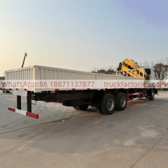 6×4折臂吊马槽货箱重汽\14、重汽豪沃白黄+12折+380马力带护灯罩随车起重卡车