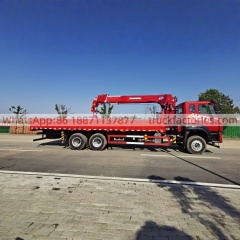 13.重汽豪沃后八轮长兴12吨4节臂短轴距随车起重卡车