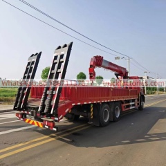 14.重汽后八轮12吨4节臂发财版带爬梯随车起重卡车