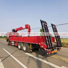 14.重汽后八轮12吨4节臂发财版带爬梯随车起重卡车