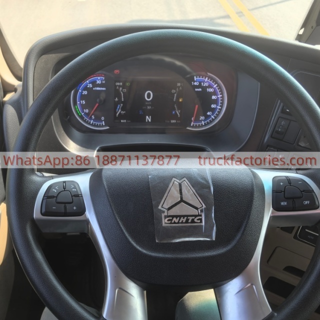 15重汽豪沃前四后八16吨5节臂随车起重卡车