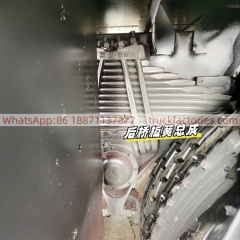 15重汽豪沃前四后八16吨5节臂随车起重卡车