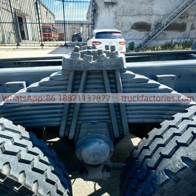 HOWO Crane Truck, Lorry-mounted Crane Truck, Straight-arm Crane, Flatbed Lorry-mounted Crane Truck