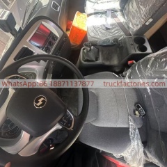 13.陕汽德龙4x2单桥随车起重卡车