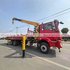 31陕汽德龙后八轮石煤13吨五节臂随车起重卡车