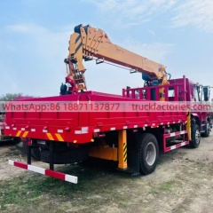 30.柳汽乘龙玉柴245马力石煤8吨六节臂随车起重卡车