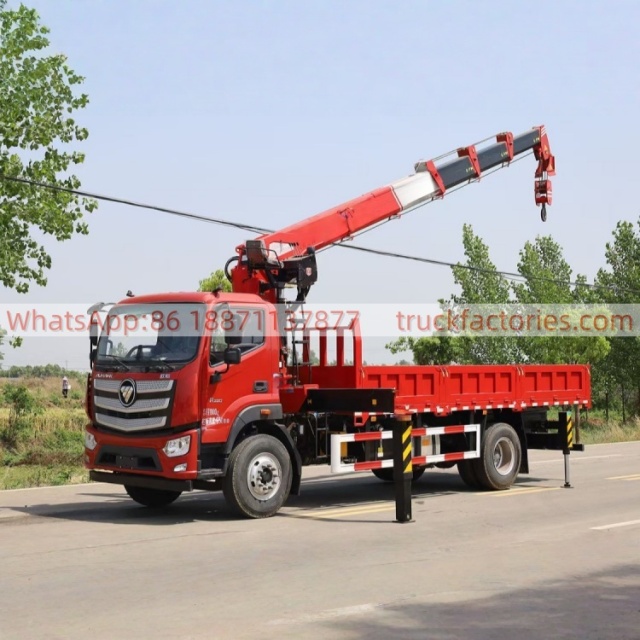 26.福田欧马可欧航8吨4节臂随车起重卡车