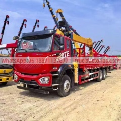 32.重汽豪沃MATE后八轮石煤13吨五节臂随车起重卡车