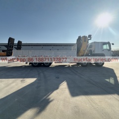 8×4折臂吊平板或爬梯\2、白黄+760折+豪沃400马力随车起重卡车