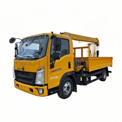 33重汽豪沃长兴4吨4节随车起重卡车