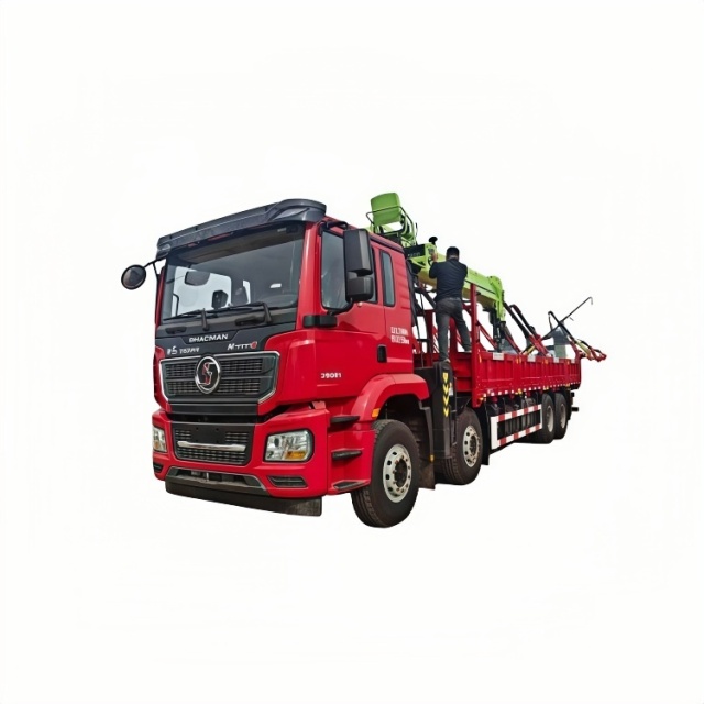 9.陕汽前四后八轮中联16吨5节臂随车起重卡车