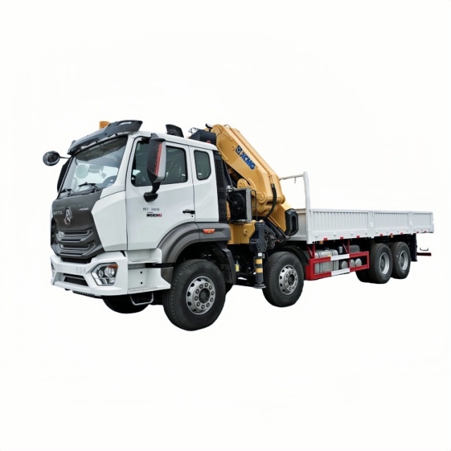 8×4折臂吊马槽货箱\重汽豪沃白黄+无标+N系列380马力随车起重卡车