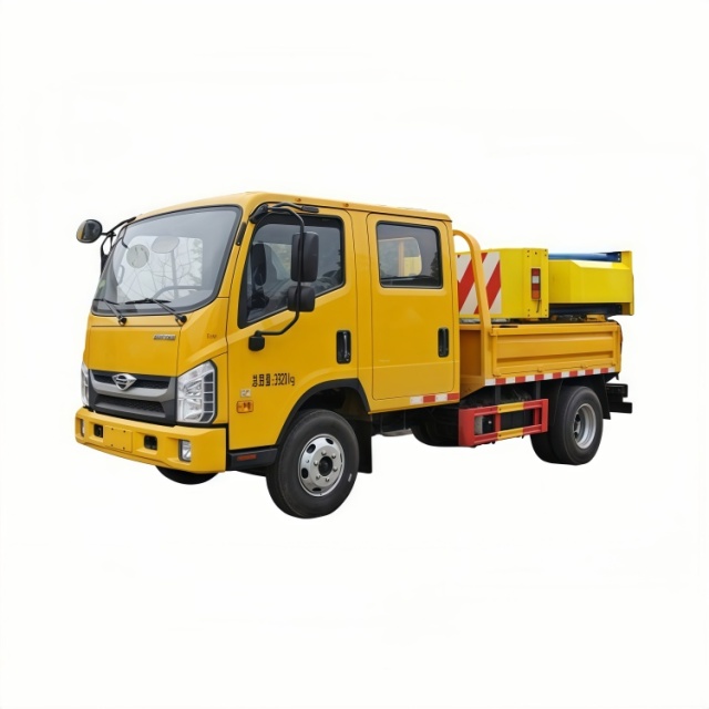 福田全柴158马力防撞缓冲车