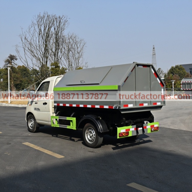 福田厢式垃圾卡车7