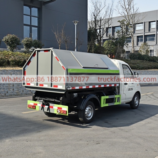 福田厢式垃圾卡车7