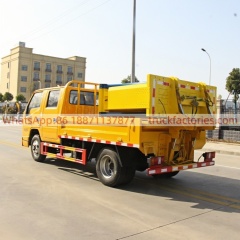 江铃130马力防撞缓冲车