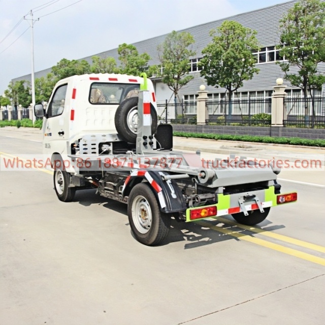 纯电动车厢可卸式垃圾车8