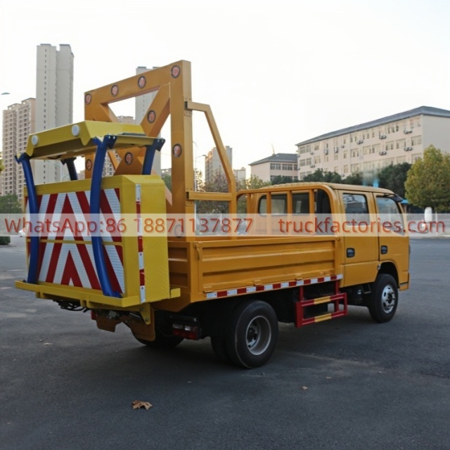 CLT5040TFZEQ6型防撞缓冲卡车