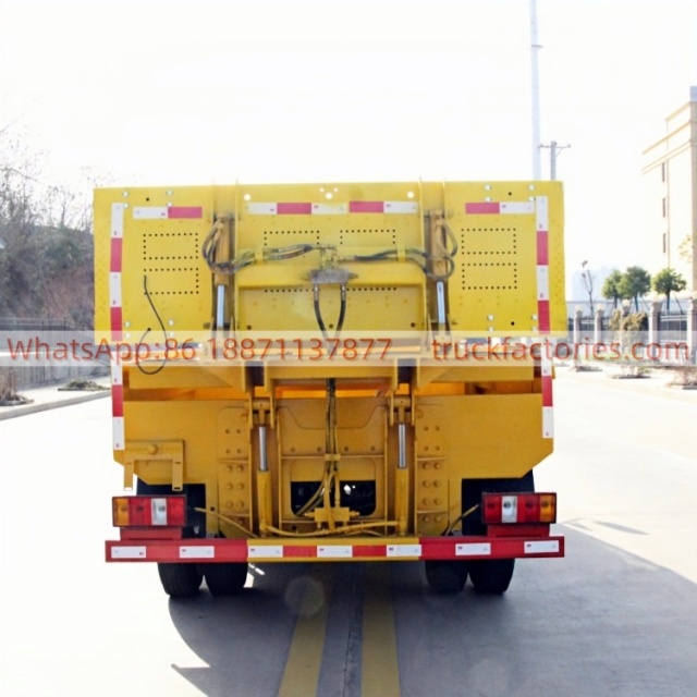 江铃130马力防撞缓冲车