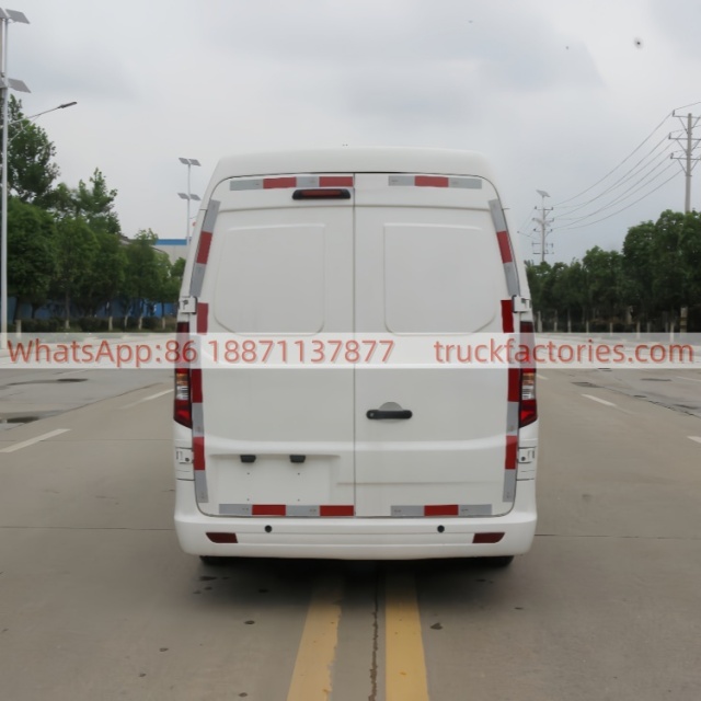 东风东安122马力焚烧卡车