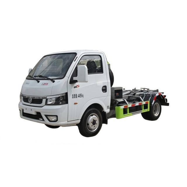 福田全柴110马力车厢可卸式垃圾卡车35