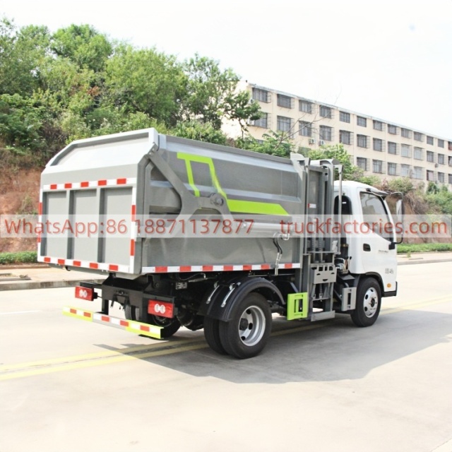 福田全柴140马力自装卸式垃圾卡车34