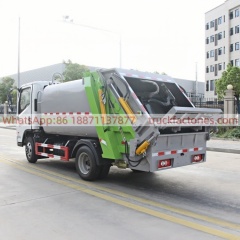 福田全柴150马力压缩式垃圾卡车36