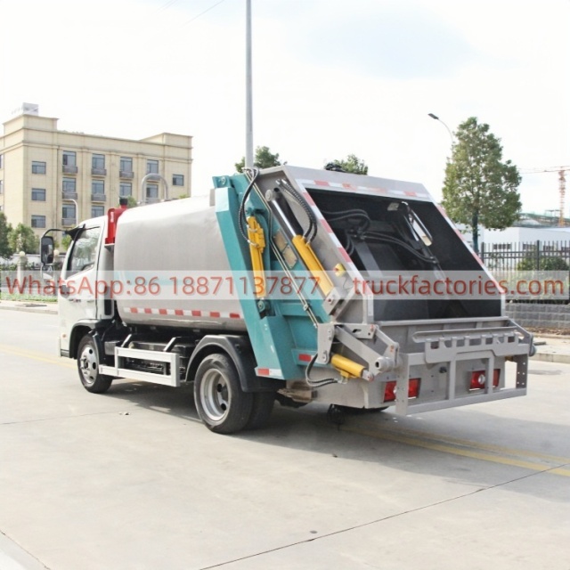 福田150马力纯电动压缩式垃圾卡车33