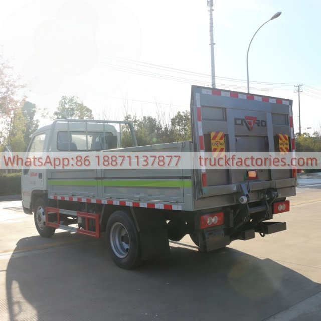 福田全柴150马力桶装垃圾运输卡车26