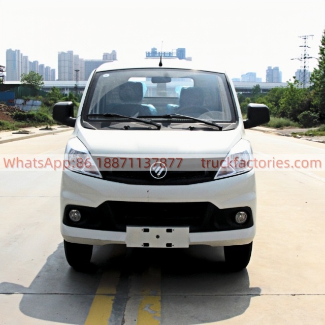 福田122马力车厢可卸式垃圾卡车9