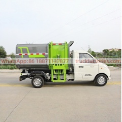 福田东安122马力自装卸式垃圾卡车11