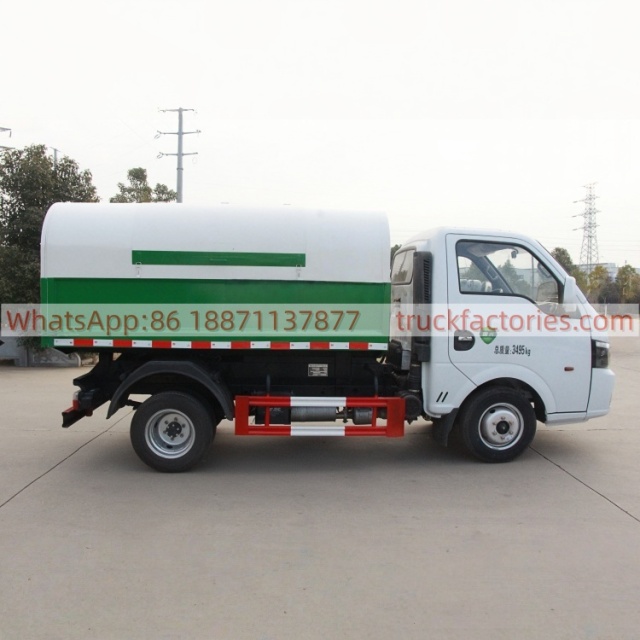 东风东安122马力厢式垃圾卡车19