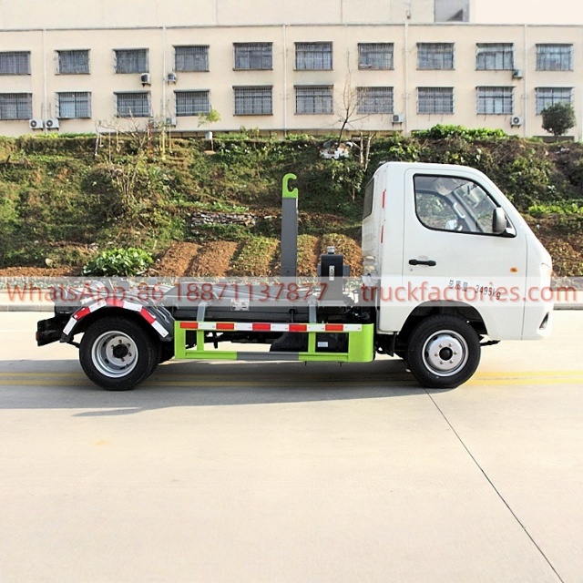 福田车厢可卸式垃圾卡车20