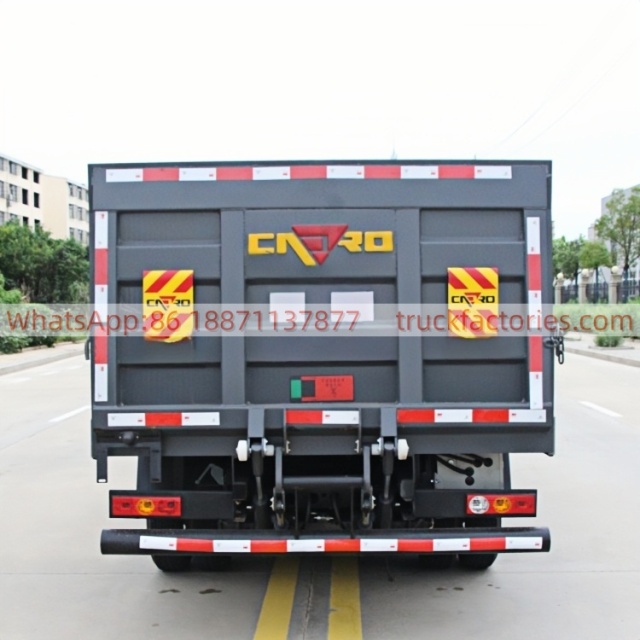 福田122马力纯电动桶装垃圾运输卡车21