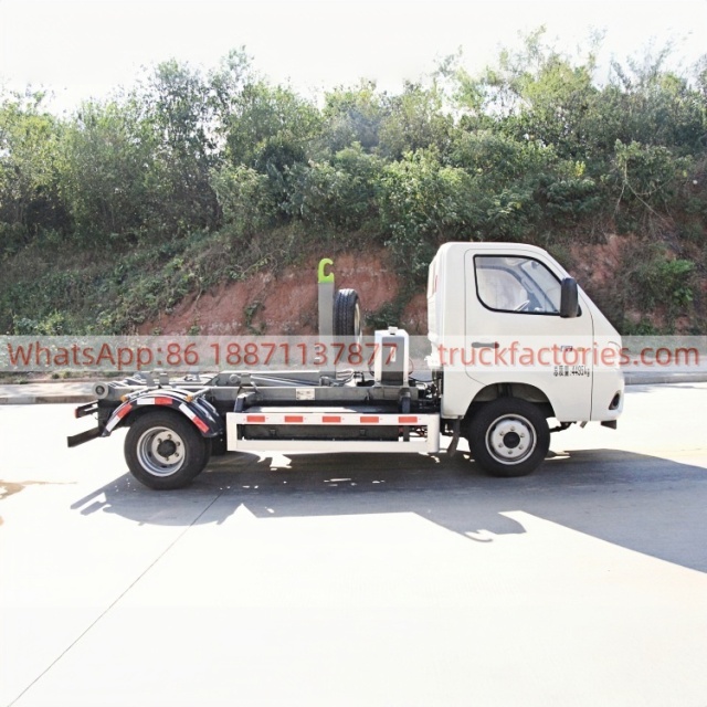 Foton 122 Horsepower Electric Detachable Compartment Garbage Truck Garbage Collection Truck