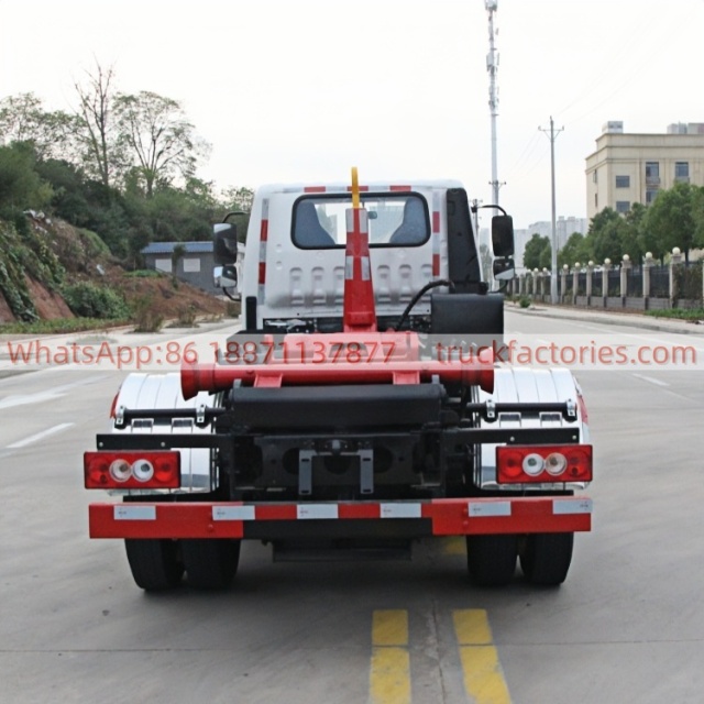 福田180马力插电式混合动力车厢可卸式垃圾卡车24