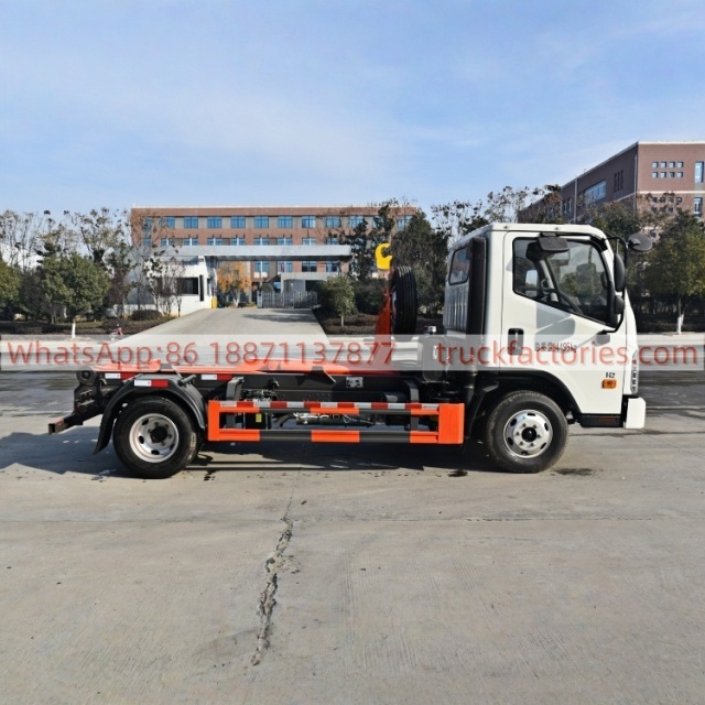 福田全柴130马力车厢可卸式垃圾卡车28