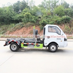 福田全柴110马力车厢可卸式垃圾卡车35