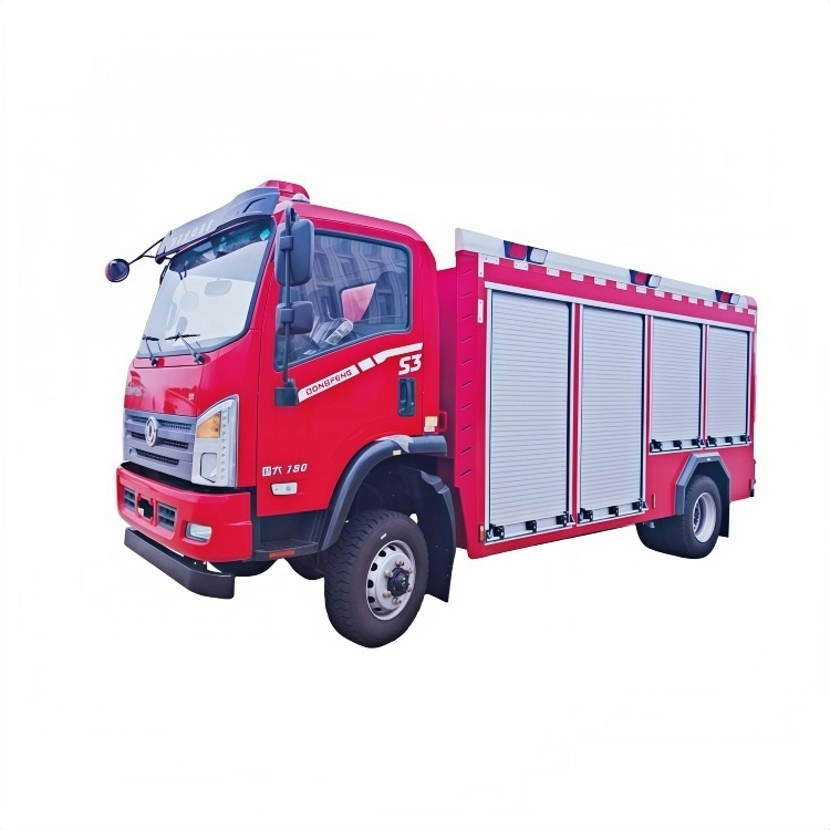 Dongfeng Foam Fire Truck 100L/s High Flow Special for Petrochemical Industry special fire-fighting vehicle for factory areas