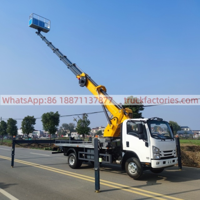 高空作业卡车\01 出口车型\五十铃32米未贴标