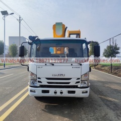 IS UZU high-altitude lifting platform operation truck, truck with lifting platform, aerial lifting platform truck
