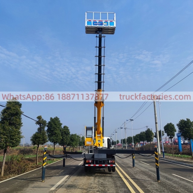 IS UZU high-altitude lifting platform operation truck, truck with lifting platform, aerial lifting platform truck
