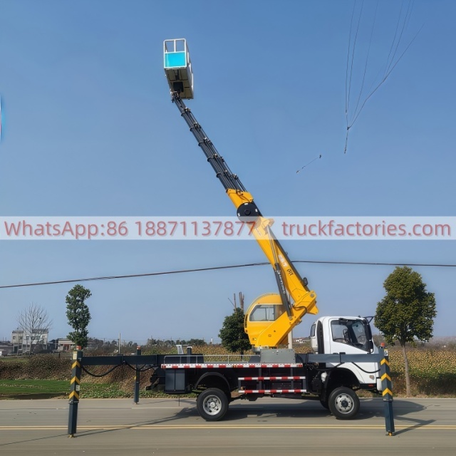 高空作业卡车\01 出口车型\五十铃四驱