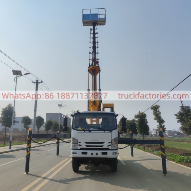 高空作业卡车\01 出口车型\五十铃四驱