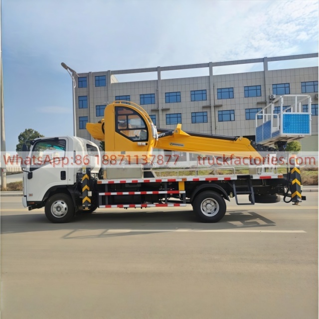 高空作业卡车\01 出口车型\五十铃32米