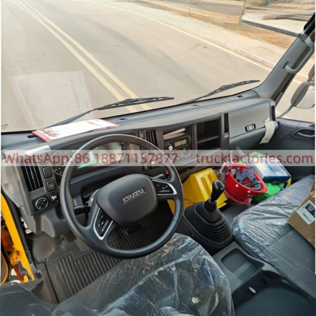 高空作业卡车\01 出口车型\五十铃36米