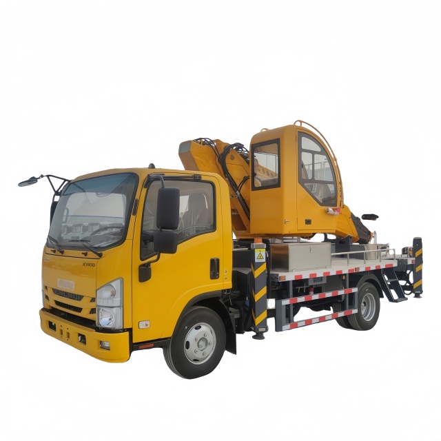 高空作业卡车\01 出口车型\五十铃28米大吊篮