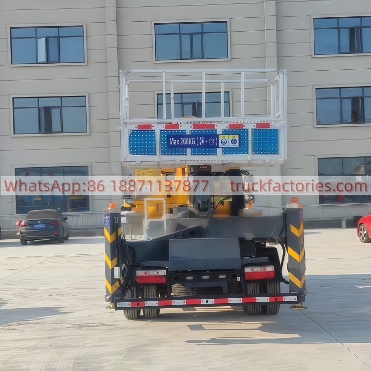 高空作业卡车\01 出口车型\东风35米