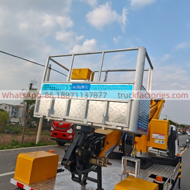 高空作业卡车\01 出口车型\五十铃23米